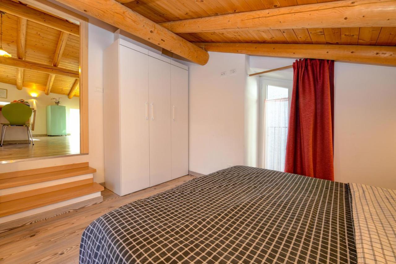 Casa Nel Borgo - Il Gufo Appartement Tremosine Buitenkant foto